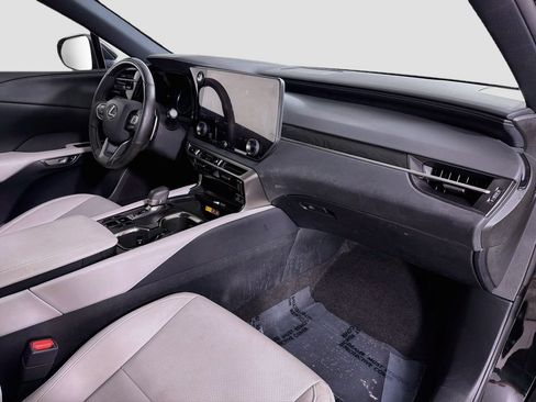 Used 2024 Lexus RX 350 Premium w/ Convenience Package FWD image 31