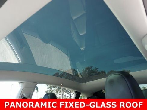 Used 2024 Tesla Model Y Performance image 7