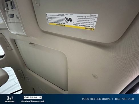 Used 2020 GMC Acadia Denali w/ Denali Ultimate Package image 27