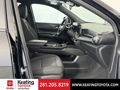 Used 2026 Chevrolet Equinox LT image 19