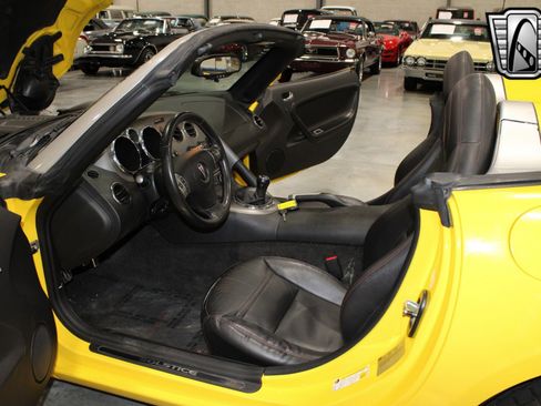Used 2008 Pontiac Solstice GXP w/ Premium Package image 6