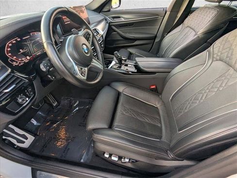 Certified 2023 BMW M550i xDrive w/ Executive Package image 17