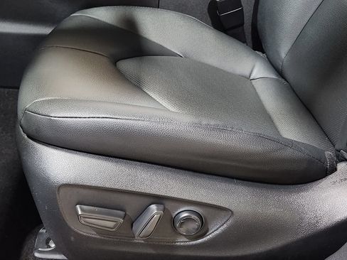 Used 2024 Toyota Grand Highlander AWD image 46