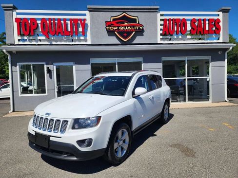 Used 2014 Jeep Compass Latitude w/ Sun/Sound Group AWD/4WD image 1