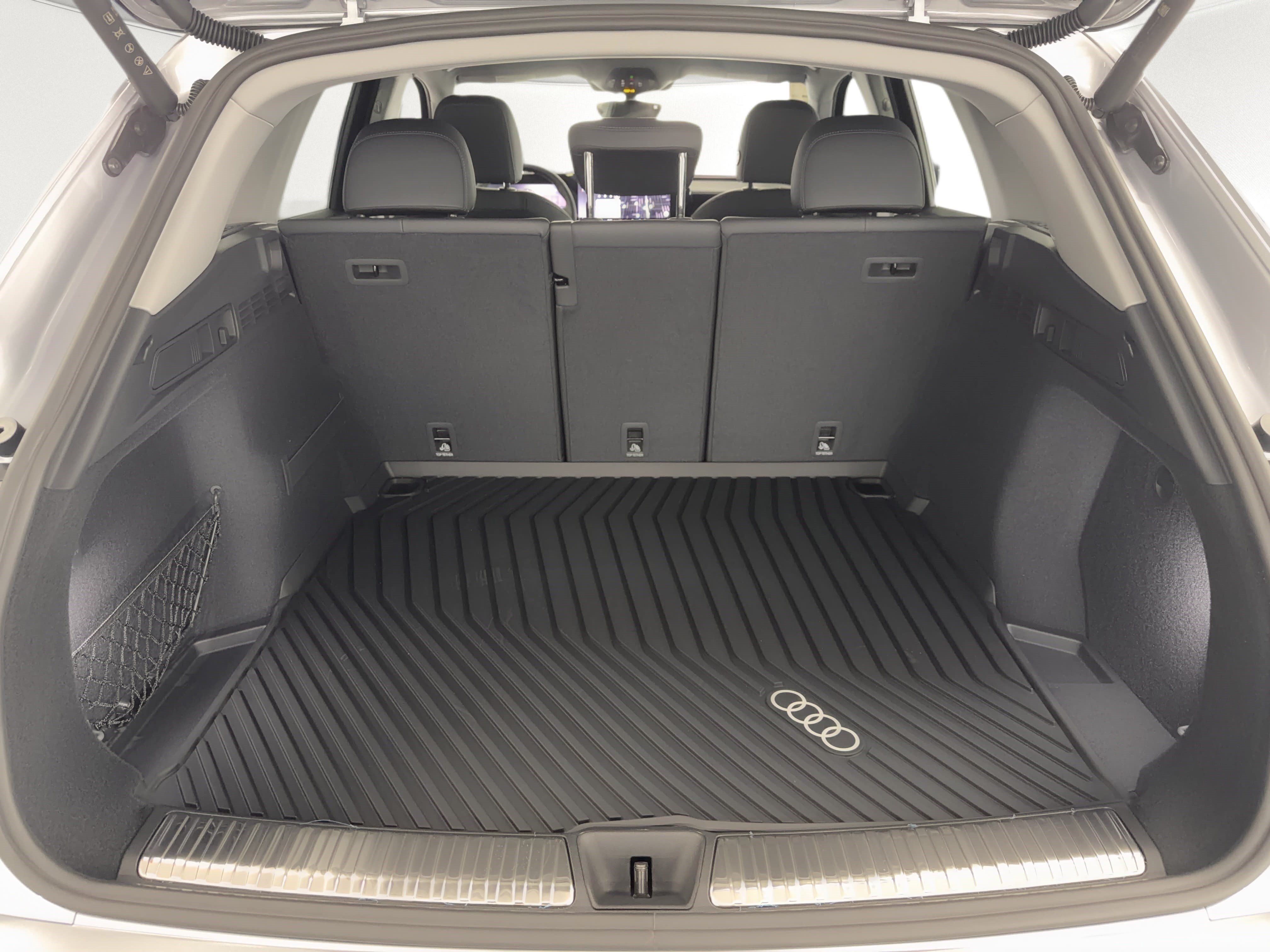 New 2026 Audi Q5 Premium Plus w/ Premium Plus AWD/4WD image 13