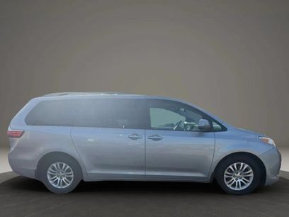 Used 2017 Toyota Sienna Limited