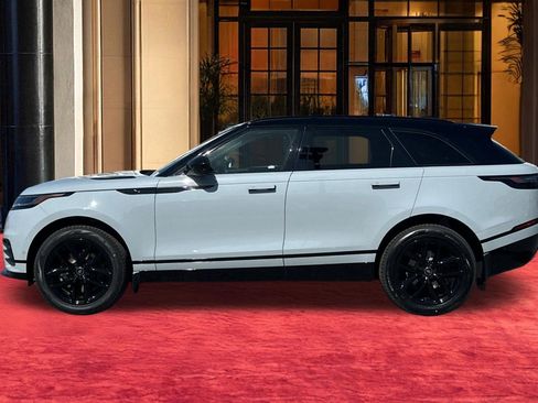 New 2026 Land Rover Range Rover Velar Dynamic SE image 2