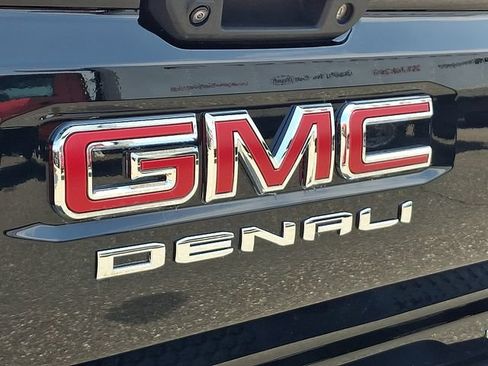 Used 2026 GMC Canyon Denali AWD/4WD image 32
