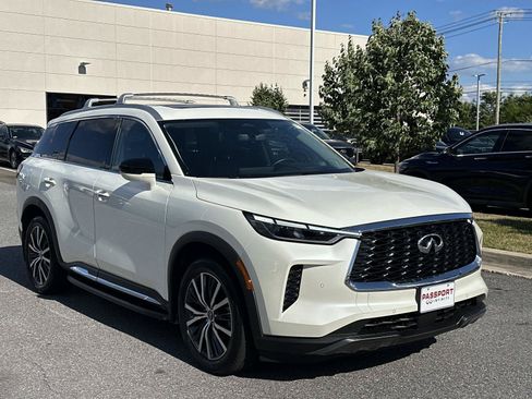 Used 2025 INFINITI QX60 Sensory w/ Vision Package AWD/4WD image 6