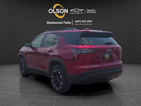 Used 2025 Chevrolet Equinox RS w/ Convenience Package III AWD/4WD image 3