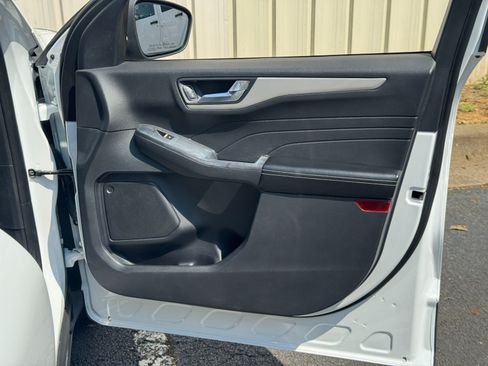 Used 2021 Ford Escape SE AWD/4WD image 38