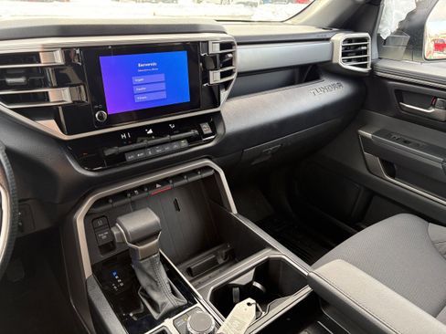 Certified 2025 Toyota Tundra SR5 image 10