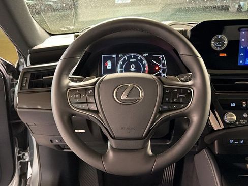 Certified 2025 Lexus ES 350 w/ Premium Package FWD image 18