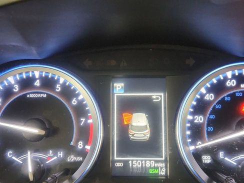 Used 2017 Toyota Highlander XLE FWD image 12
