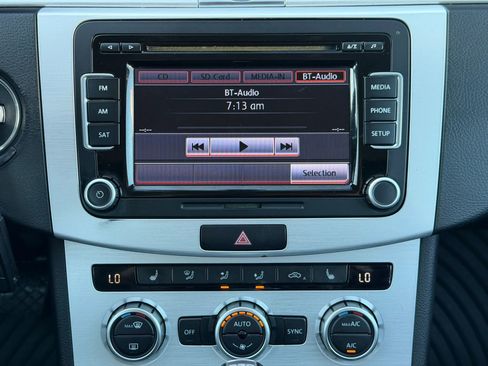 Used 2013 Volkswagen CC Sport FWD image 29
