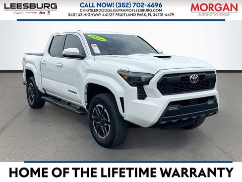 Used 2024 Toyota Tacoma TRD Sport w/ TRD Sport Upgrade Package RWD image 1