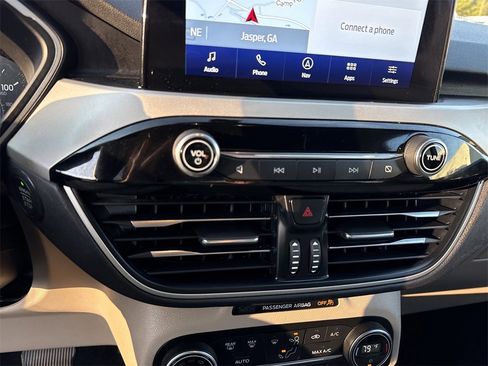 Used 2020 Ford Escape SEL image 29