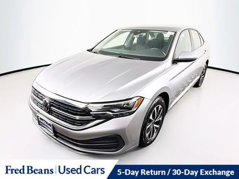 Used 2024 Volkswagen Jetta S FWD image 3