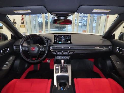 Certified 2024 Honda Civic Type R image 17