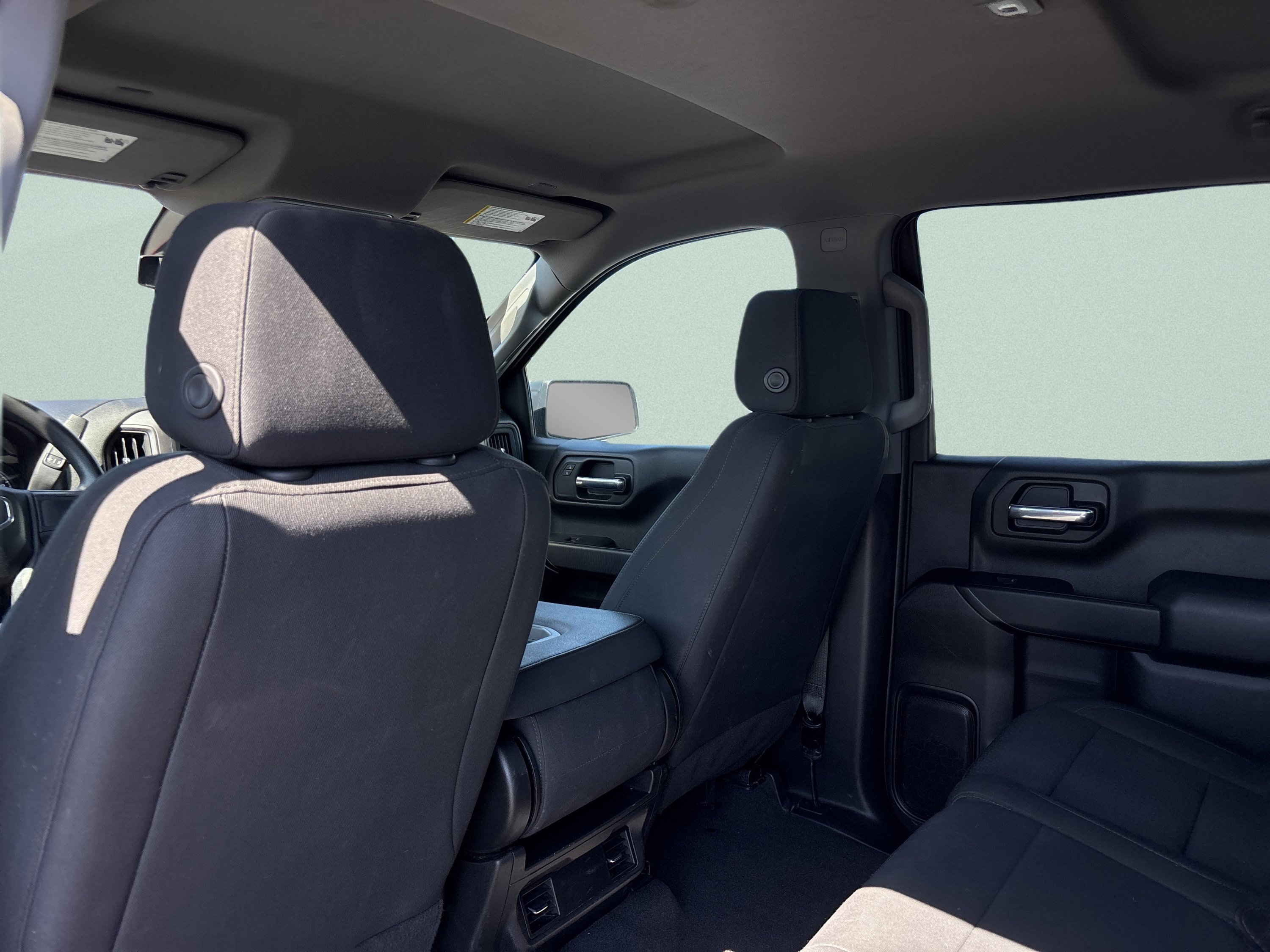 Used 2023 GMC Sierra 1500 Pro w/ Graphite Edition AWD/4WD image 17