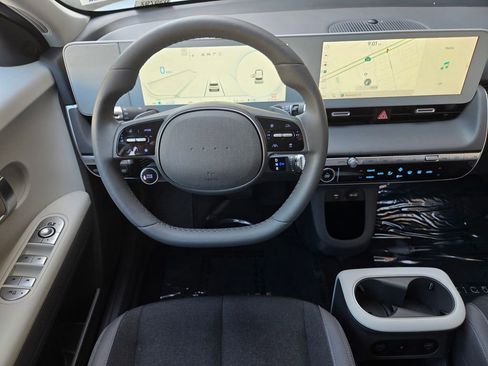 Used 2024 Hyundai Ioniq 5 SEL RWD image 13