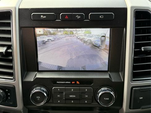 Used 2019 Ford F250 Lariat w/ Chrome Package AWD/4WD image 16