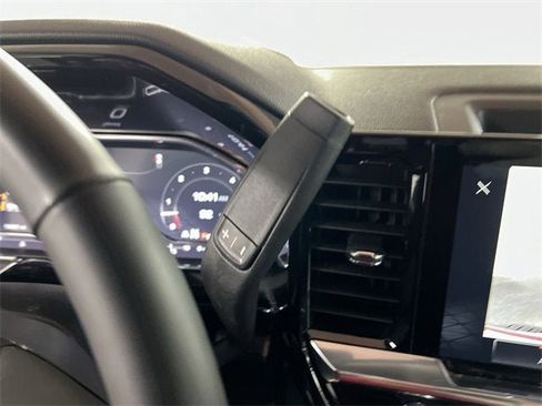 Certified 2024 GMC Sierra 3500 SLE w/ SLE Value Package image 15