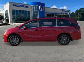 New 2026 Honda Odyssey Touring video 2
