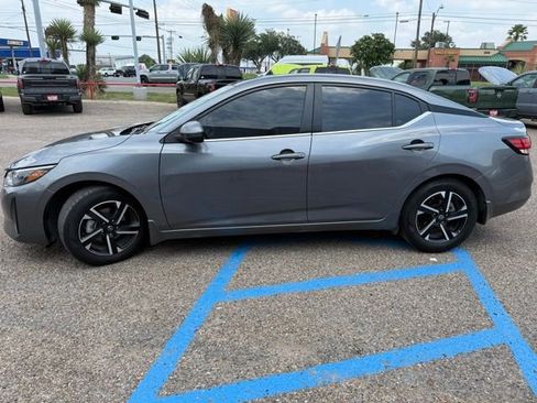 Certified 2024 Nissan Sentra SV FWD image 4