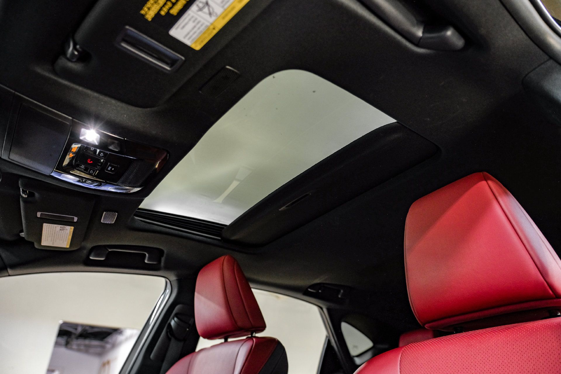 Used 2025 Lexus NX 250 FWD w/ Cold Area Package image 5