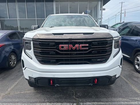 Used 2023 GMC Sierra 1500 AT4X image 3