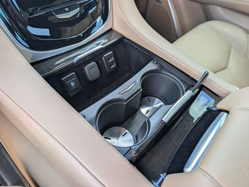 Used 2020 Cadillac Escalade Platinum AWD/4WD image 29