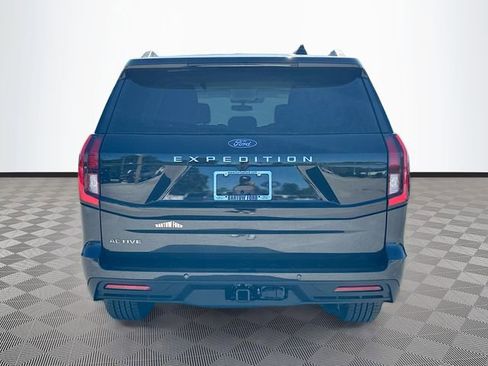 New 2026 Ford Expedition Active RWD image 5