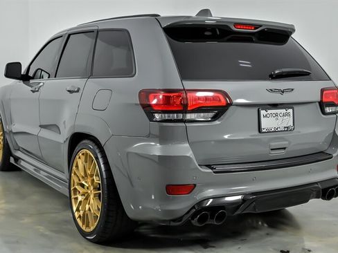 Used 2021 Jeep Grand Cherokee Trackhawk w/ Trailer Tow Group IV AWD/4WD image 8
