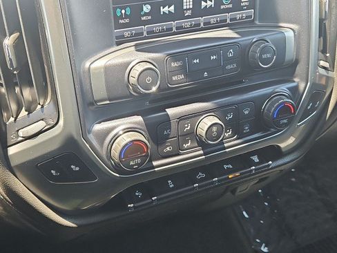 Used 2018 Chevrolet Silverado 2500 LTZ w/ Duramax Plus Package RWD image 17