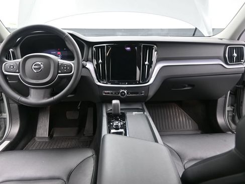 Used 2024 Volvo S60 B5 Core w/ Climate Package FWD image 32