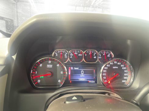 Used 2016 GMC Yukon SLT w/ HD Trailering Package RWD image 21