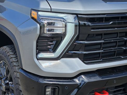 New 2026 Chevrolet Silverado 2500 LTZ w/ LTZ Plus Package AWD/4WD image 9