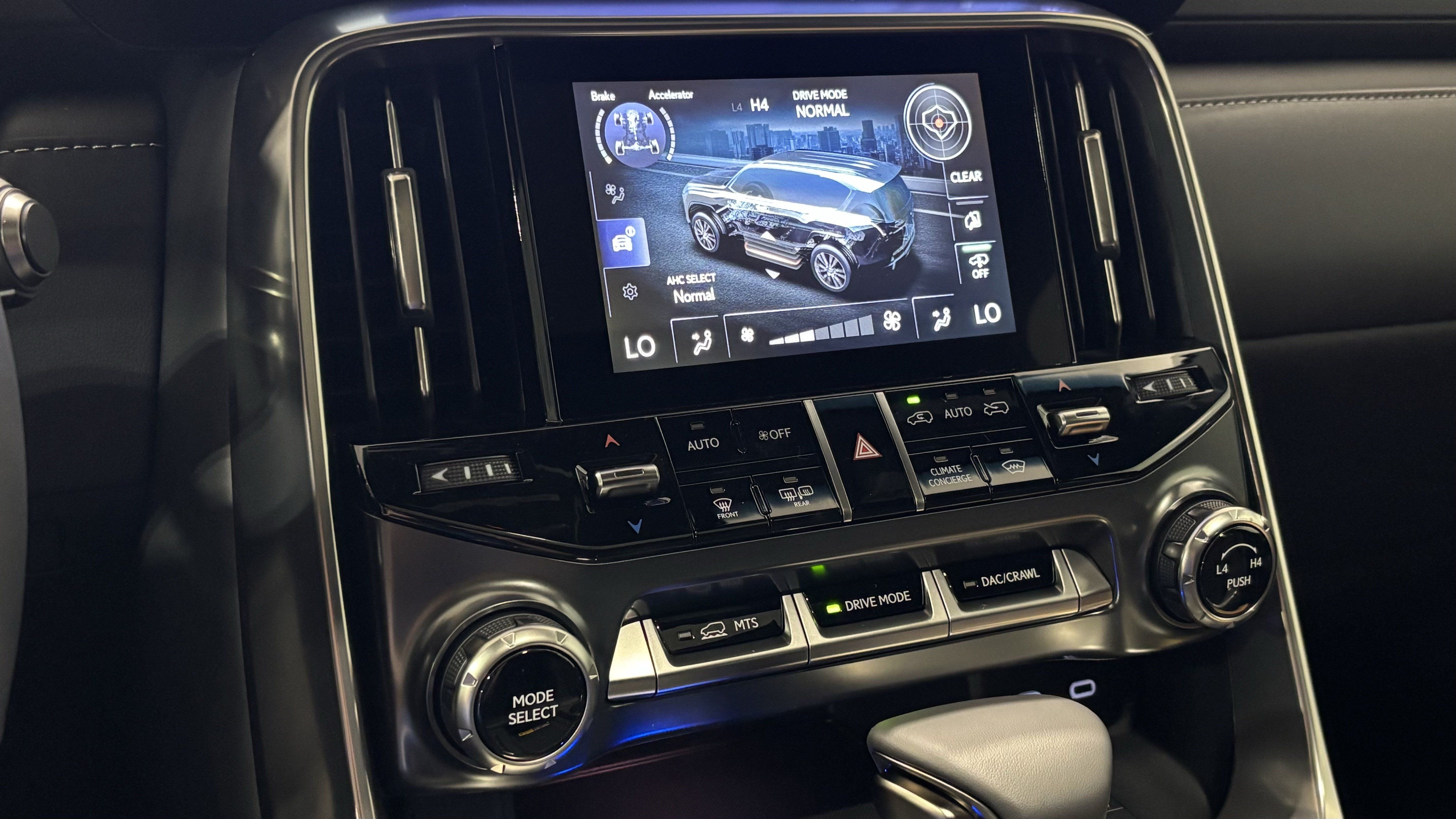 New 2026 Lexus LX 600 4WD w/ Appearance Package image 24