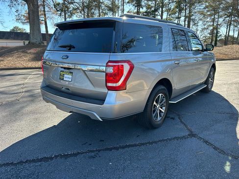 Used 2021 Ford Expedition Max XLT image 5
