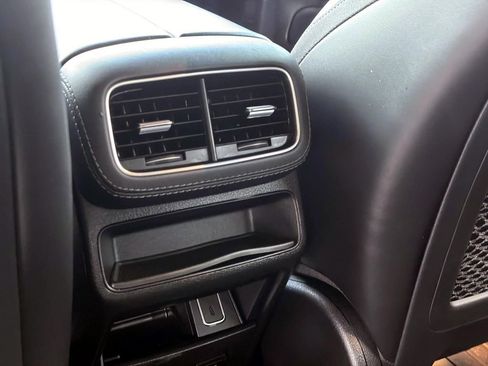 Used 2022 Mercedes-Benz GLE 53 AMG 4MATIC image 15