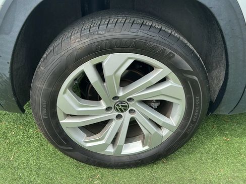 Used 2021 Volkswagen Atlas SE FWD image 49