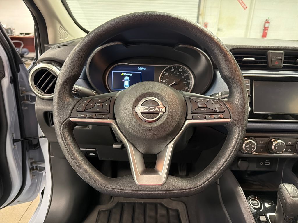 Used 2025 Nissan Versa SV w/ Trunk Package FWD image 28