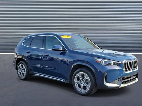 Used 2026 BMW X1 xDrive28i AWD/4WD image 2