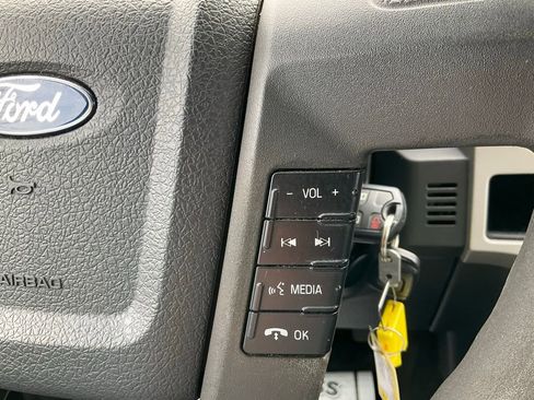 Used 2014 Ford F150 XLT image 6