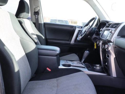 Used 2014 Toyota 4Runner SR5 image 15