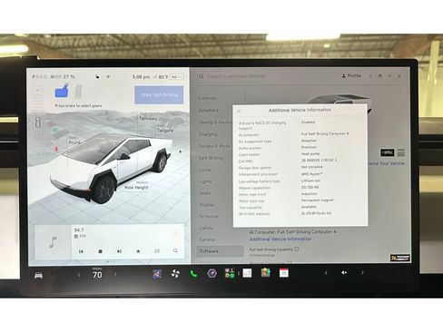 Used 2024 Tesla Cybertruck AWD Crew Cab image 29