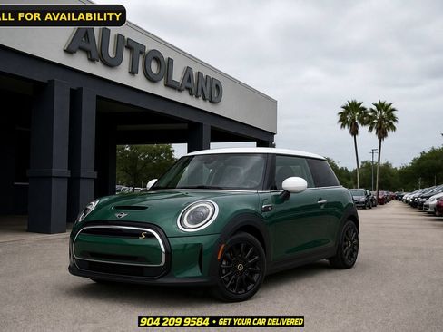 Used 2022 MINI Cooper SE w/ Driver Assistance Package FWD image 1