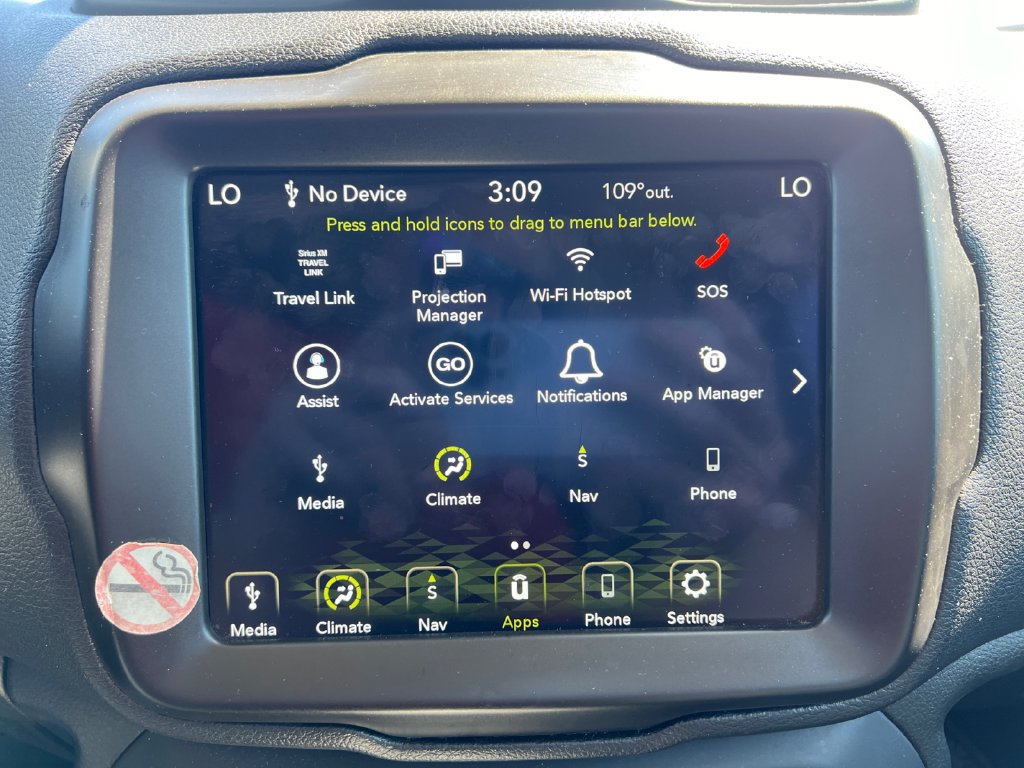 Used 2023 Jeep Renegade Latitude AWD/4WD image 19