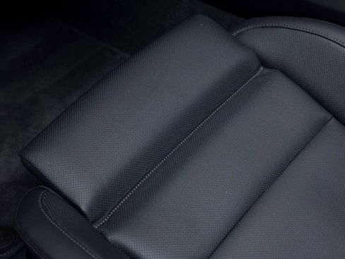 Used 2025 Porsche 911 Carrera image 22